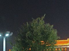 -兜行民宿(西安城墙永宁门地铁站店)