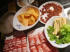 -东道煮牛肉火锅(重庆路店)