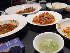 -凤凰湘语·平价海鲜餐厅(浦东旗舰店)