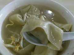 荠菜鲜肉三丝馄饨-老西白点心店