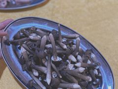 -光头仔烧鸡牛杂店