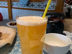 鲜榨哈密瓜汁-巴扎美食·新疆菜·西域歌舞表演餐厅(新疆大厦店)