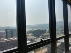 -长富金茂大厦