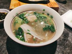 鸭血粉丝汤-有家生煎(三里屯店)