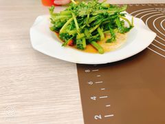 -康师傅私房牛肉面(马泉营奥莱店)