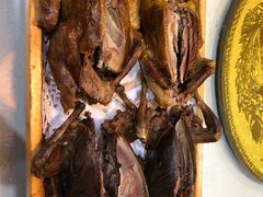 黄泥烧鸽-食家鸽园