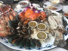 -The Dishes Seafood & Restaurant