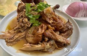 Yue Lao Er Special Braised Chicken