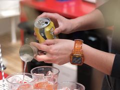 -UNI UNI(环亚凯瑟琳店)