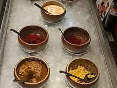 -呷哺呷哺(普陀乐购真北店)