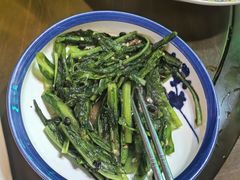 -食德喜·阳山鸡王食研基地
