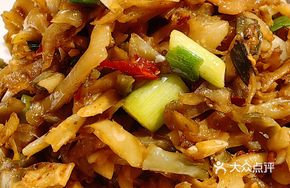 Pickled Mustard Greens Stir-fried with Freshwater Clams