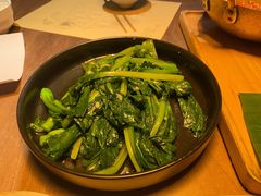 蒜蓉炒菜心-来龙里 精致 东南亚餐室(万象城店)