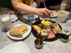 -必胜客(瑞虹店)