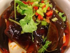 -小镇大厨新概念复合中餐厅(万达广场大连高新店)
