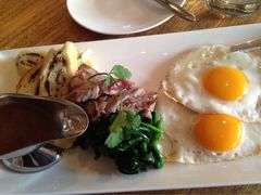牛排煎蛋brunch-the rug 飞毯 (朝阳公园店)