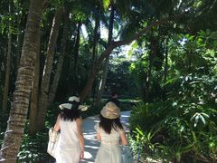 -三亚湾海居铂尔曼度假酒店