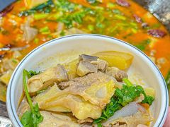 -老刘生态大鱼坊铁锅炖鱼(赛马场店)