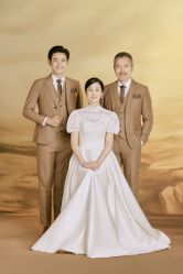 -至臻微拉婚纱摄影