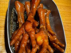 弄堂里的卤鸡爪-弄堂里(雨花客厅店)