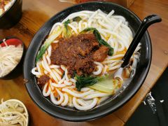 -丽虹云南过桥米线(兴工街店)