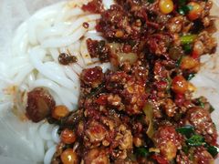 -玲玲米粉·新疆现炒米粉(大十字总店)