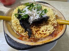 -小许三鲜砂锅馄饨店(家多乐烟酒店)