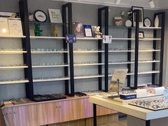 -瑞司视光眼镜·蔡司战略合作眼镜店(新街口店)