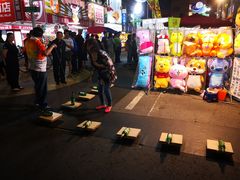 -六合夜市