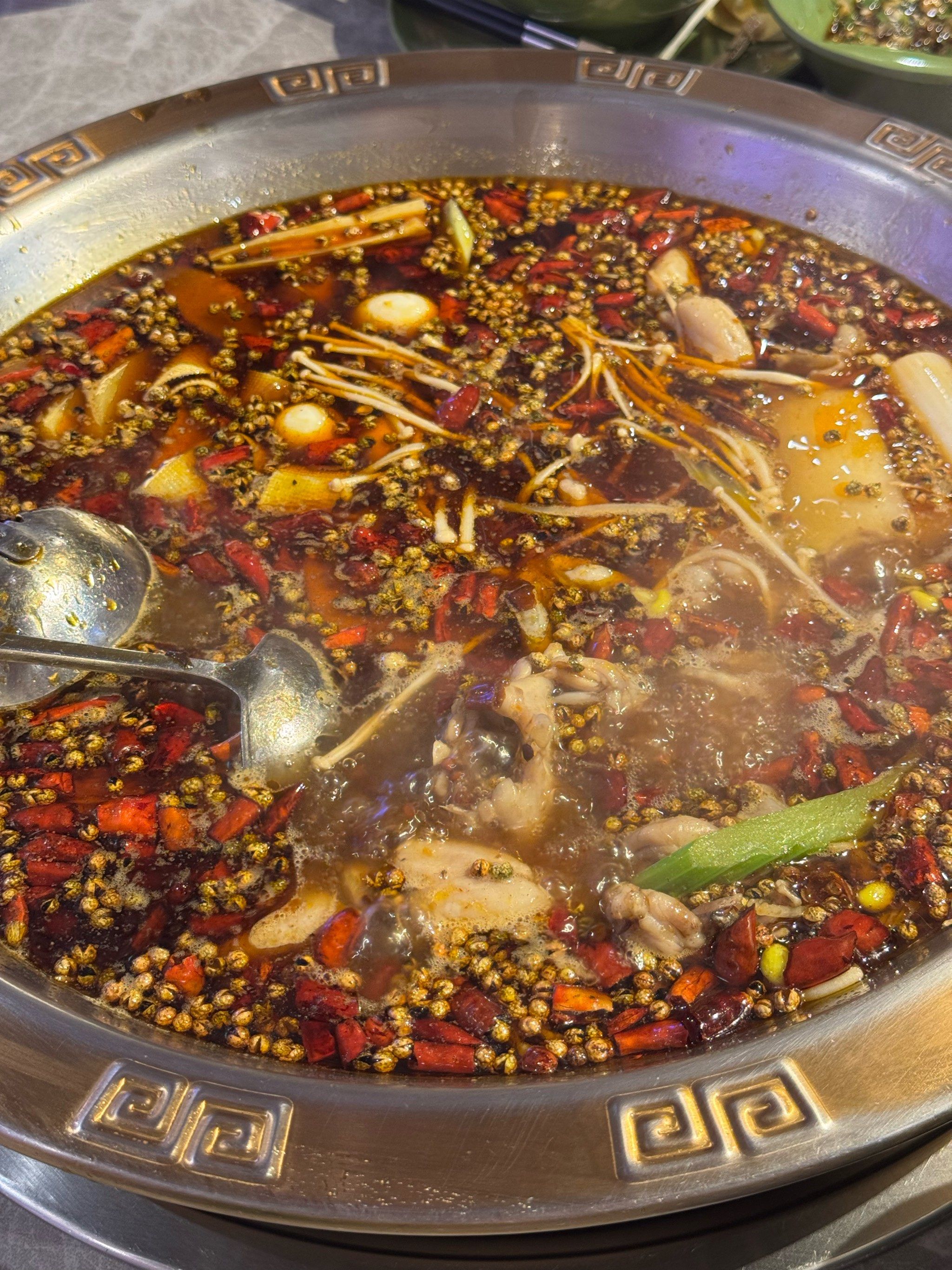 服务不错 味道好.基本