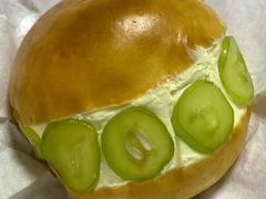青提厚乳面包-Let's Taipei 非常烘焙(太古里店)