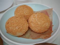 香酥麻薯包-龙的酒楼·手工早茶·顺德菜(近良路店)