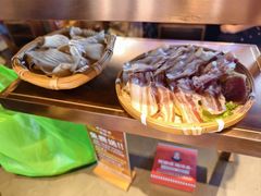 -阿婆情腊排骨火锅·野生菌季(古城旗舰店)