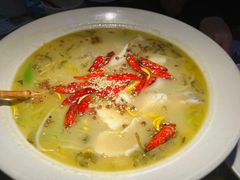 乌镇酸菜鱼-桂满陇天书(南京德基旗舰店)