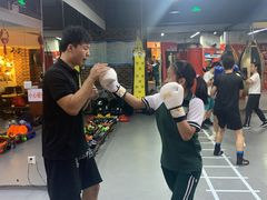 -拳盛时代拳击俱乐部(北京路店)
