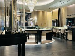 -梵克雅宝(国贸商城店)