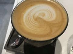 -UNI UNI(环亚凯瑟琳店)