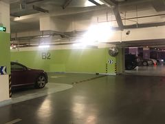 -东方嘉里中心-停车场