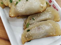 -小姜锅贴(凤凰街店)