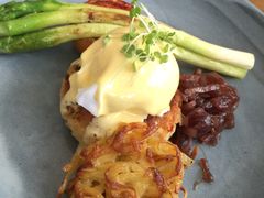 -ROAST coffee & eatery