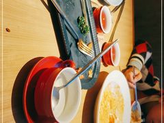 -必胜客(岁宝店)