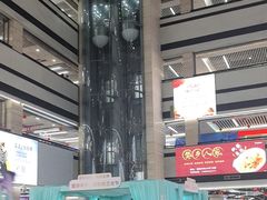 -义乌小商品批发市场(中国小商品城·篁园服装市场店)