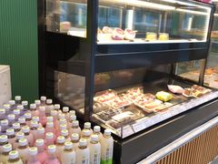 -奈雪的茶(优特汇店)
