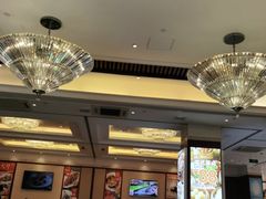 -万龙洲海鲜(大兴绿地缤纷城店)