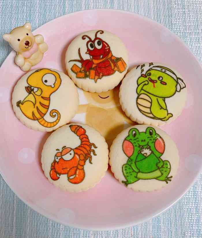 打分 稻香村端午节出的五毒饼有被可爱到哈哈哈