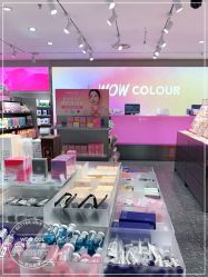-WOW COLOUR