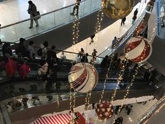 -东荟城名店仓