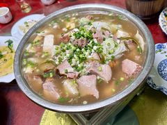 -邱二餐馆