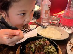 -Chili's Cafe&Bar奇利斯(滨江店)