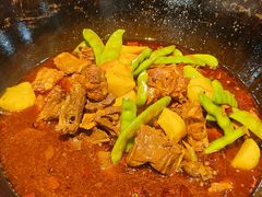 -袁小二大东北铁锅炖(吉祥村总部)